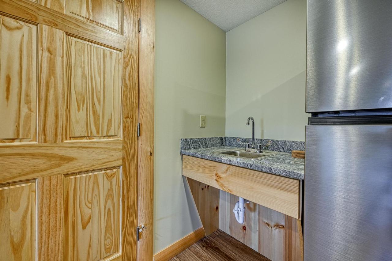 Curb-Free Chalet McHenry Luaran gambar
